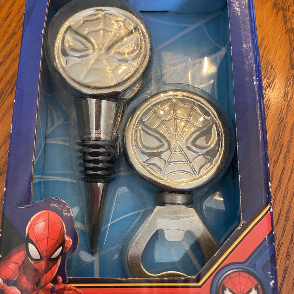 NIB Spider-Man bottle opener and stopper